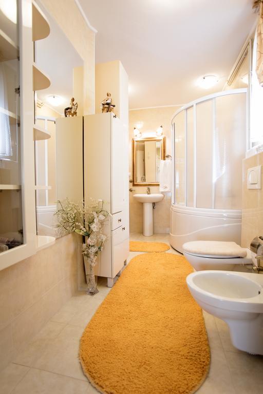 Garni Hotel President De Luxe ครากูเยวัตส์ ห้อง รูปภาพ