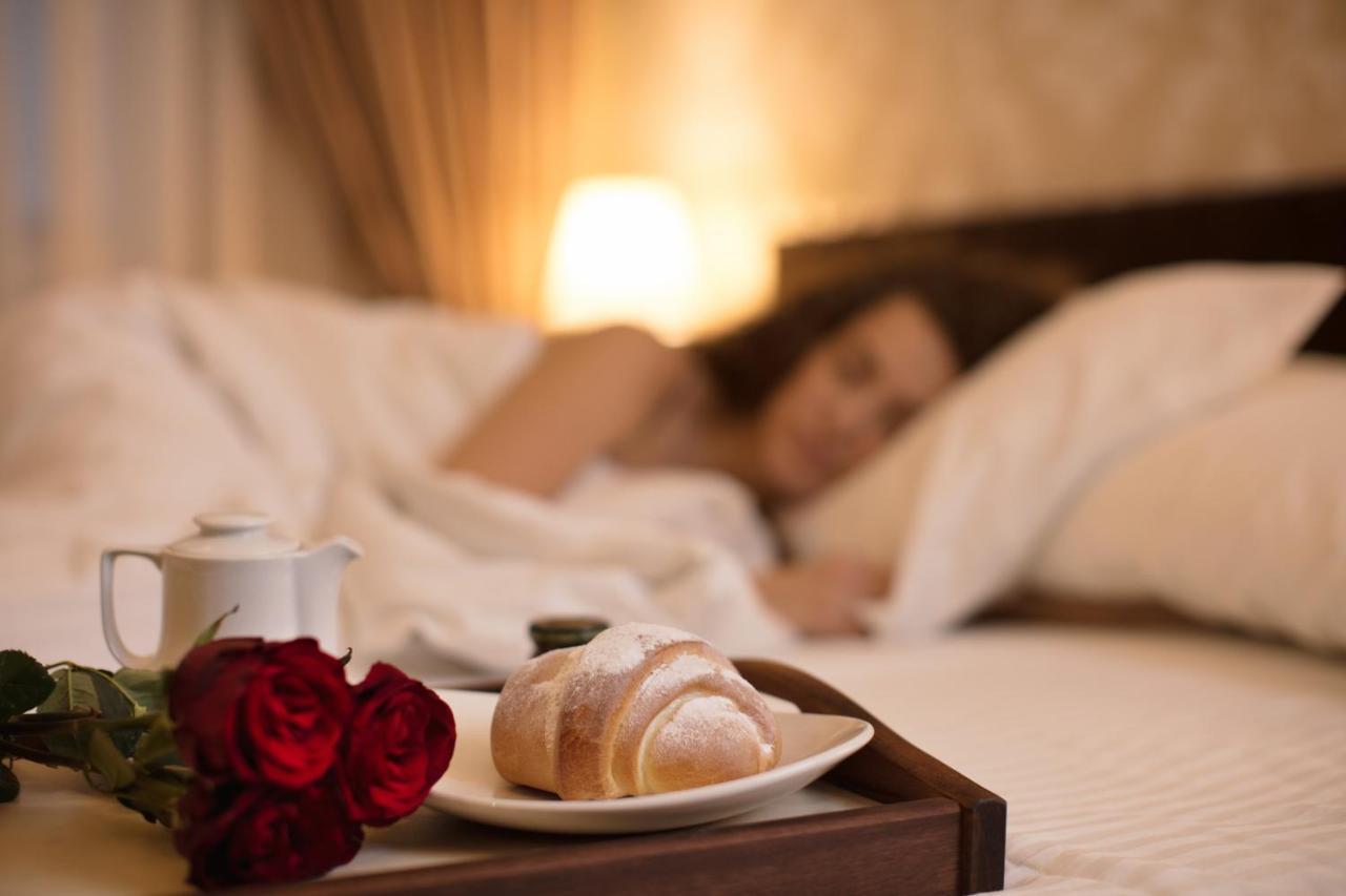 Garni Hotel President De Luxe ครากูเยวัตส์ ภายนอก รูปภาพ